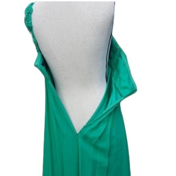 BCBGMaxAzria Emerald One Shoulder Formal Dress 0 - Picture 4 of 7